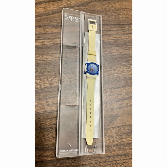 1986 Swatch Watch Ladies Newport Design 25mm with Case and Swatch Guard